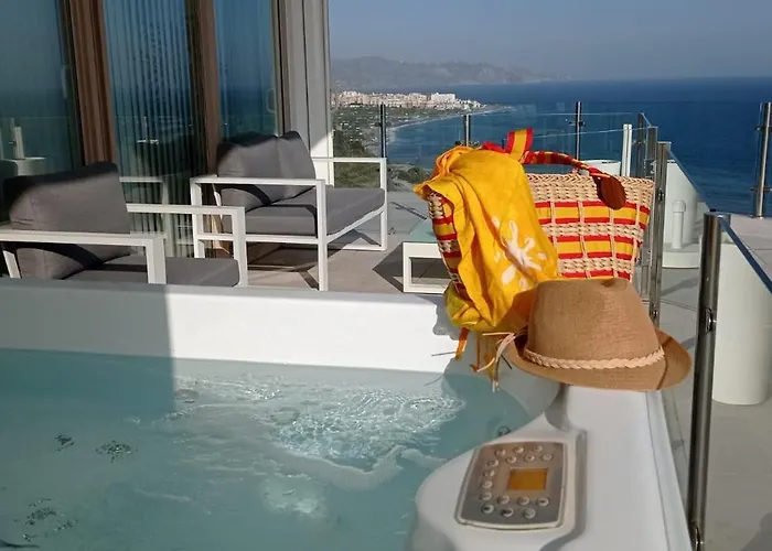 Apartamentos Martalia Nerja